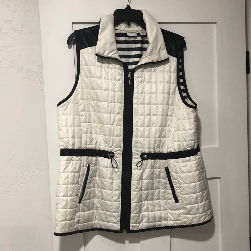 Chico’s Zenergy vest